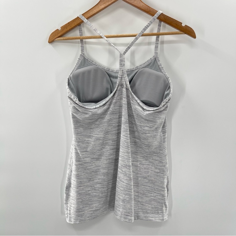 Lululemon Power Pose Tank in Wee Are From Space Ice Grey Alpine White Size 10 - Picture 12 of 13